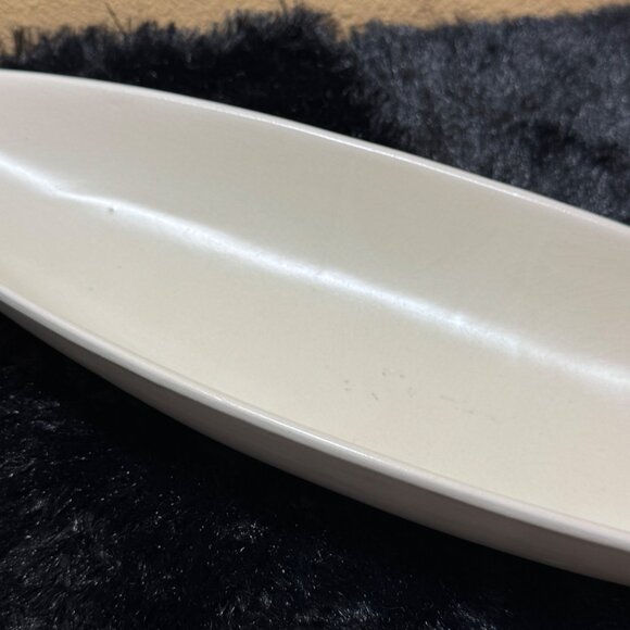 Mid-Century Maurice California Pottery Cream Ceramic Long Oval Dish - Picture 3 of 7